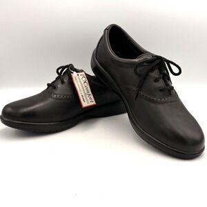 I Love Comfort Womens 8.5 Wide Rose Casual Walking Shoe Black Granny Grandmacore